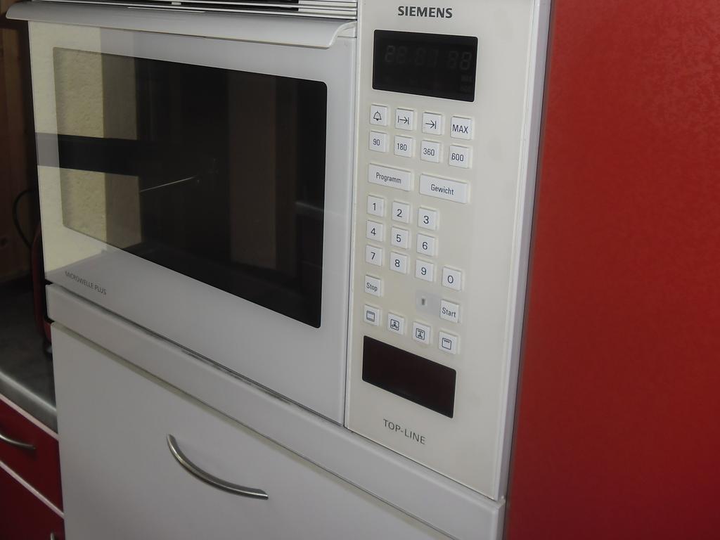 Schloss Weichs Zu Regensburg Mit 2Schlafzimmer Parkplatz Internet 75Qm Zentrum Dış mekan fotoğraf